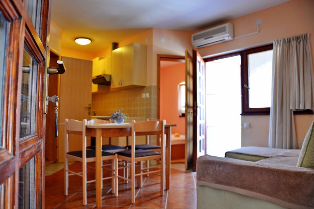 Apartments Joza 维尔 外观 照片