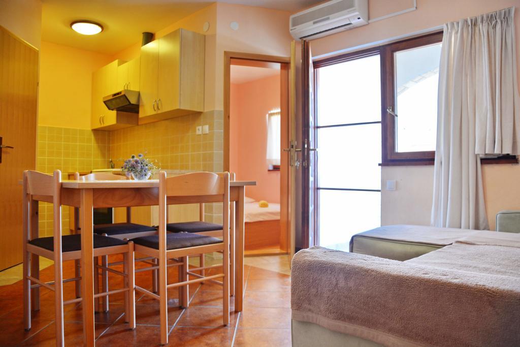 Apartments Joza 维尔 外观 照片
